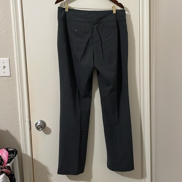 Elle Women's Charcoal Bootcut Dress Pants Size 10 - Picture 4 of 7